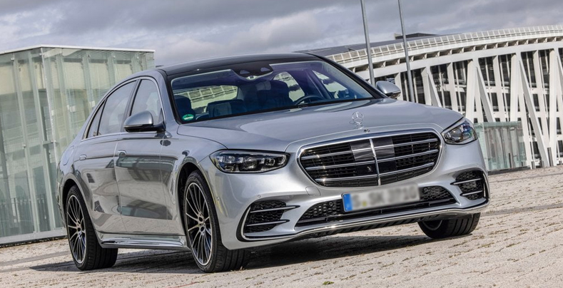 Mercedes S Class in Saudi Arabia