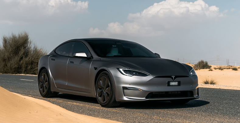 Tesla Model S Long Range